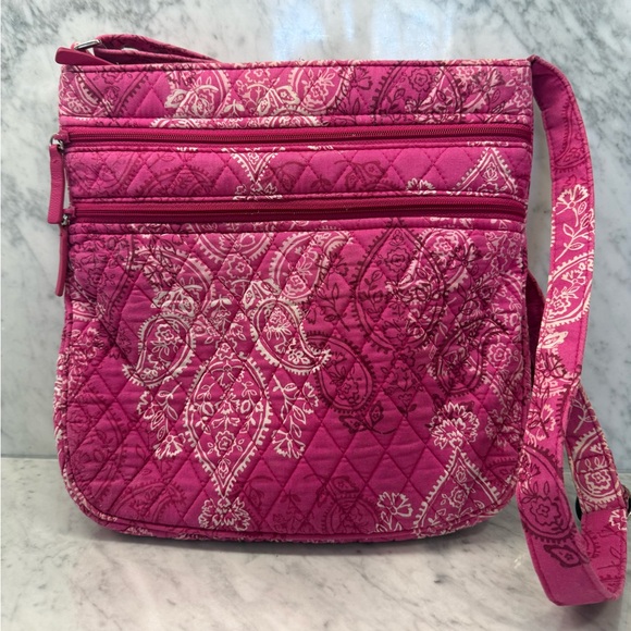 Vera Bradley Handbags - Vera Bradley Triple Zip Hipster Crossbody Bag Stamped Paisley